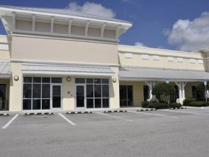 Window Cleaning Las Vegas: Why Storefront Windows Get Dirty Faster Than Residential Windows (And How Pros Actually Fix It)